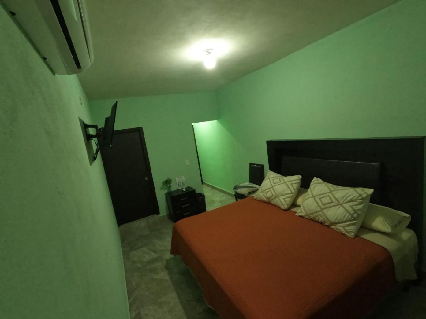 סן קרלוס Hotel Prado'S מראה חיצוני תמונה
